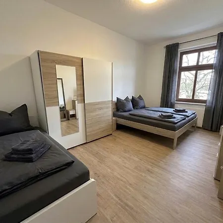 Yourfavoritebed Monteurunterkunft Zentrum - Wlan, Waschmaschine Zentral 3* Zwickau