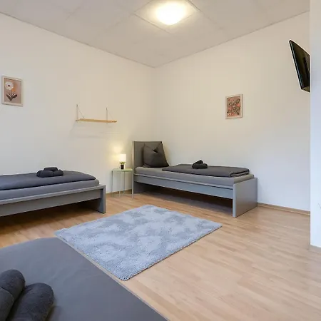 Yourfavoritebed Monteurunterkunft Zentrum - Wlan, Waschmaschine Zentral