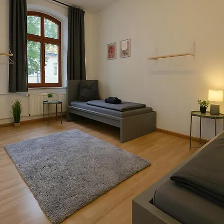 Hotel apartamentowy Yourfavoritebed Monteurunterkunft Zentrum - Wlan, Waschmaschine Zentral Zwickau
