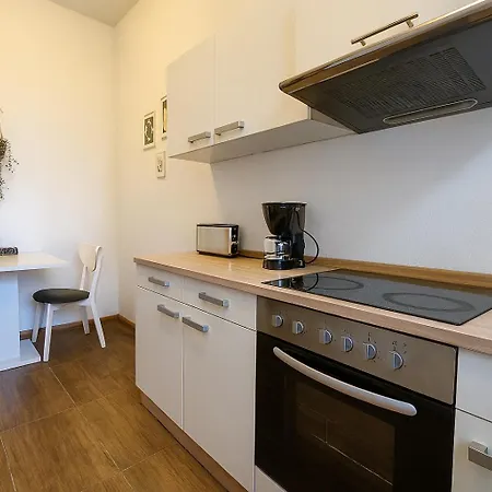 Yourfavoritebed Monteurunterkunft Zentrum - Wlan, Waschmaschine Zentral