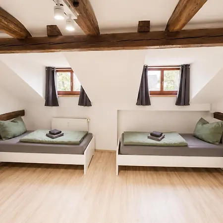 Yourfavoritebed Monteurunterkunft Zentrum - Wlan, Waschmaschine Zentral Hotel apartamentowy 3*