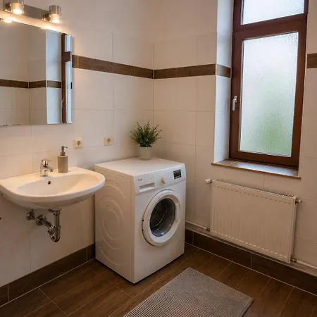 Hotel apartamentowy Yourfavoritebed Monteurunterkunft Zentrum - Wlan, Waschmaschine Zentral