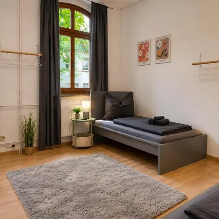 Yourfavoritebed Monteurunterkunft Zentrum - Wlan, Waschmaschine Zentral