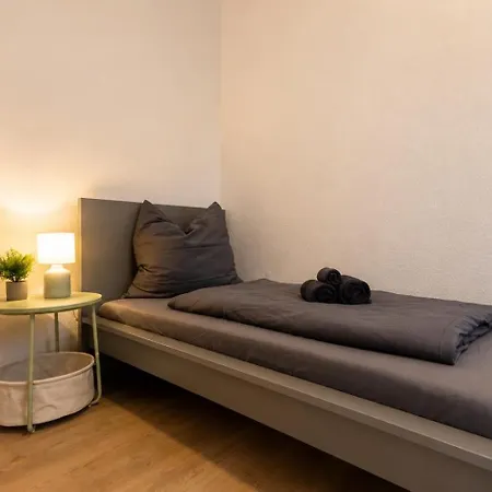 Hotel apartamentowy Yourfavoritebed Monteurunterkunft Zentrum - Wlan, Waschmaschine Zentral