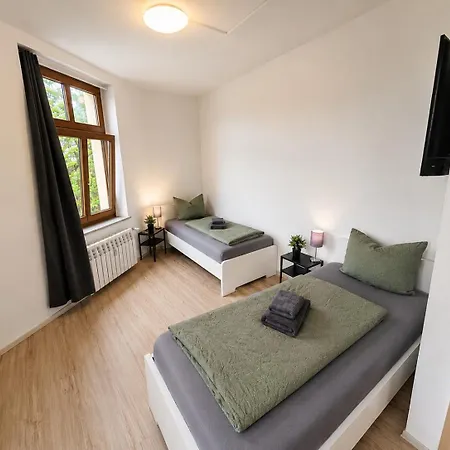 Yourfavoritebed Monteurunterkunft Zentrum - Wlan, Waschmaschine Zentral Zwickau