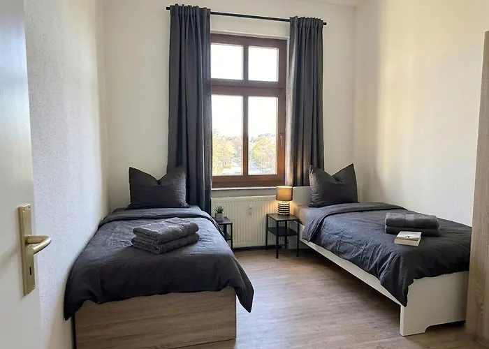 Yourfavoritebed Monteurunterkunft Zentrum - Wlan, Waschmaschine Zentral Zwickau