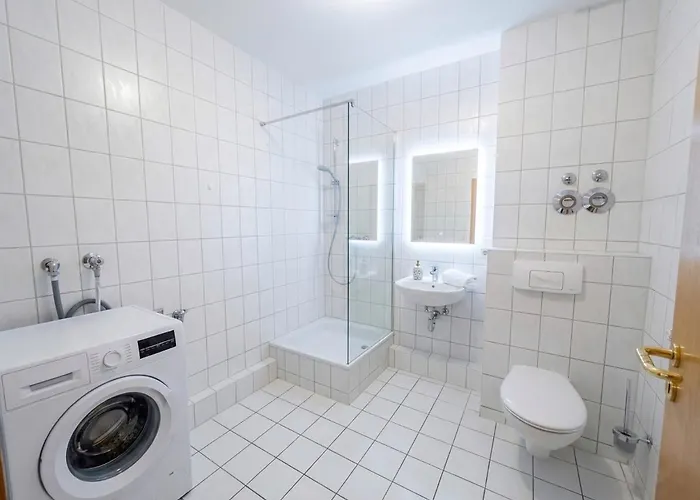 Yourfavoritebed Monteurunterkunft Zentrum - Wlan, Waschmaschine Zentral Aparthotel